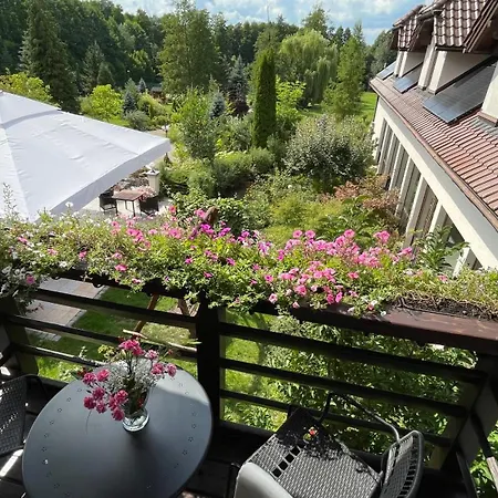Romana Mazury Villa *
