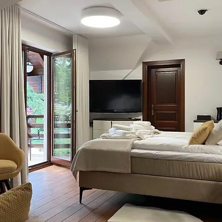 Romana Mazury Villa Jeziorowskie